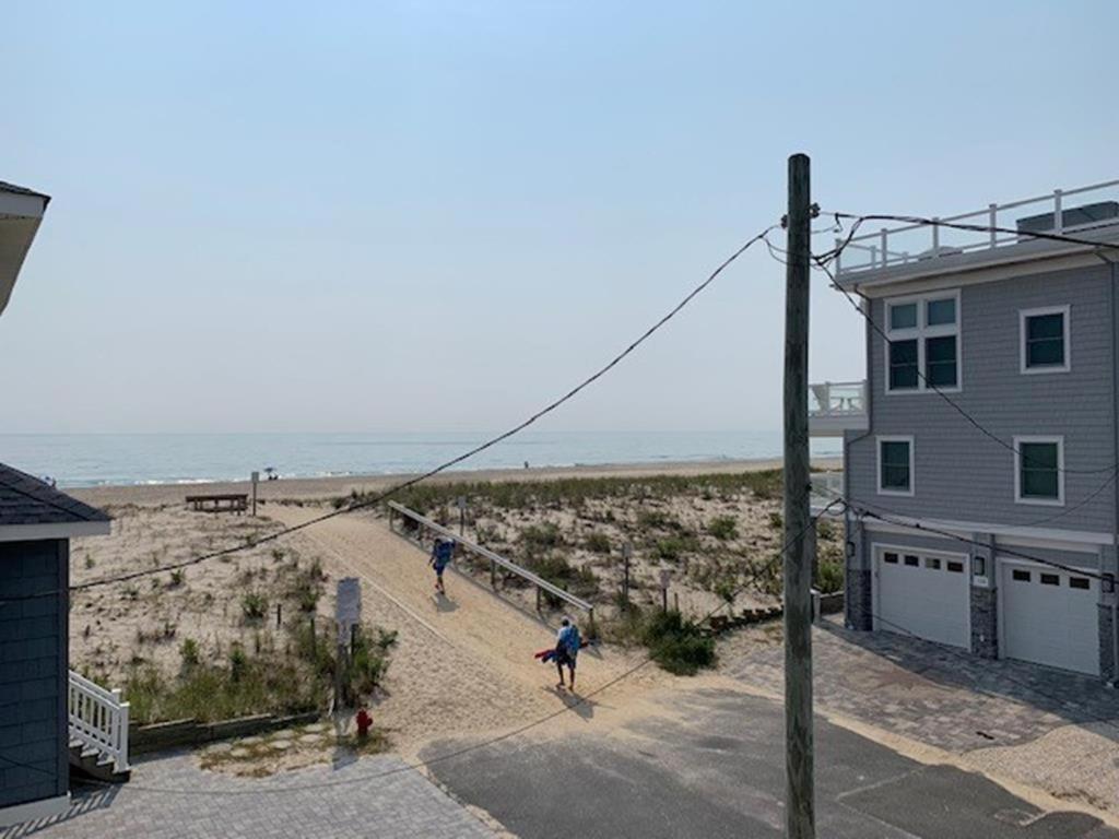 Crown Jewel 17025 Villa Brant Beach Ngoại thất bức ảnh